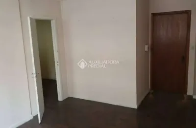 Sala comercial à venda na rua doutor flores, 262, centro histórico, porto alegre, 36 m2 por r$ 85.000