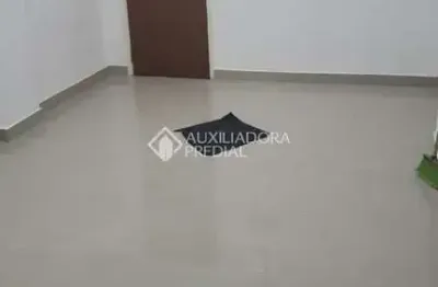 Sala comercial à venda na rua marechal floriano peixoto, 38, centro histórico, porto alegre, 21 m2 por r$ 45.000