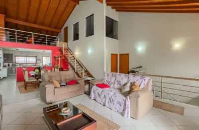 Casa com 3 quartos à venda na rua concorde, 121, jardim itu sabará, porto alegre, 466 m2 por r$ 1.219.000