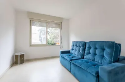 Apartamento com 3 quartos à venda na rua alberto silva, 742, vila ipiranga, porto alegre, 76 m2 por r$ 318.250