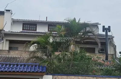 Casa com 4 quartos à venda na charlie chaplin, 648, restinga, porto alegre, 150 m2 por r$ 588.000
