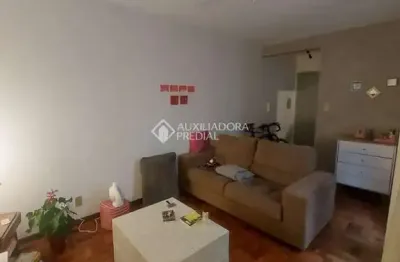 Apartamento com 2 quartos à venda na rua da república, 62, cidade baixa, porto alegre, 65 m2 por r$ 338.000