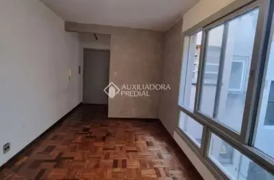 Apartamento com 2 quartos à venda na rua da república, 62, cidade baixa, porto alegre, 65 m2 por r$ 339.000