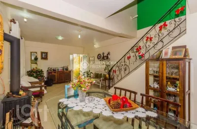 Casa com 5 quartos à venda na rua doutor luiz da silva flores, 86, teresópolis, porto alegre, 308 m2 por r$ 1.100.000