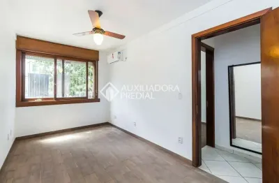 Apartamento com 2 quartos à venda na rua coronel corte real, 955, petrópolis, porto alegre, 53 m2 por r$ 415.000