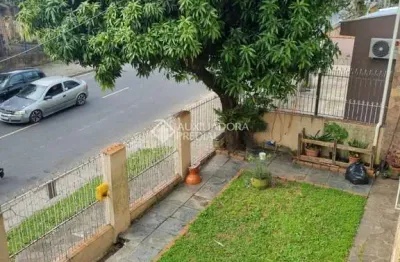 Casa com 3 quartos à venda na rua doutor murtinho, 829, bom jesus, porto alegre, 180 m2 por r$ 348.000
