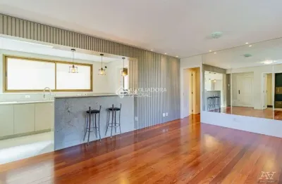 Apartamento com 3 quartos à venda na avenida toropi, 16, petrópolis, porto alegre, 109 m2 por r$ 940.000