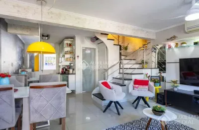 Casa em condomínio fechado com 3 quartos à venda na Avenida José Aloísio Filho, 801, Humaitá, Porto Alegre, 77 m2 por R$ 480.000