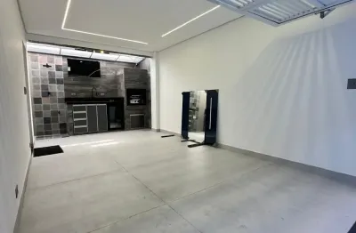 Sobrado triplex em condomínio decorado na guilhermina  impecável