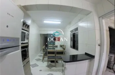 Casa com 3 quartos à venda na Bevenuto Gussi, 337, Centro, Matinhos