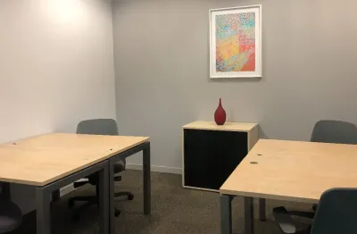 Reserve um espaço de coworking ou ocupe uma mesa rotativa no sao paulo, faria lima