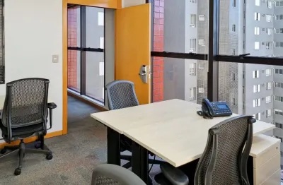 Espaço de escritório privativo para 2 pessoas no curitiba,  centro empresarial jatobá – sete de setembro