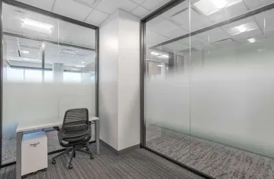 Assinaturas flexíveis de escritório em regus vitoria, work center corporate