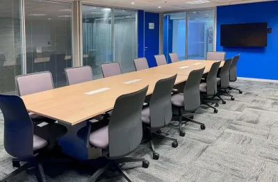 Reserve espaço de escritório aberto para empresas de todos os tamanhos em regus rio de janeiro, lagoa rodrigo de freitas - humaita