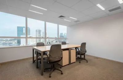 Escritório para alugar para 2 pessoas em Regus Vitória, Work Center 2