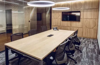 Reserve espaço de escritório aberto para empresas de todos os tamanhos em regus uberlandia - center shopping