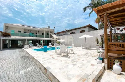 Casa com 5 quartos à venda na rua são mateus, 388, caiobá, matinhos, 300 m2 por r$ 2.900.000