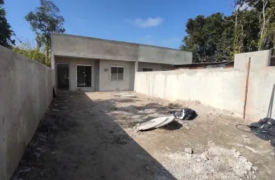 Casa com 3 quartos à venda na rua 15, saint etiene, matinhos, 57 m2 por r$ 255.000