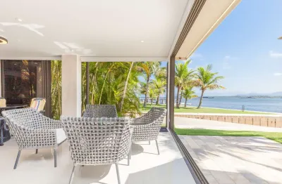 Casa com 3 quartos à venda na avenida ayrton cornelsen, 1103, baía, guaratuba, 246 m2 por r$ 5.900.000