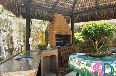 Casa com 5 dormitórios, para venda, no centro de ubatuba - sp