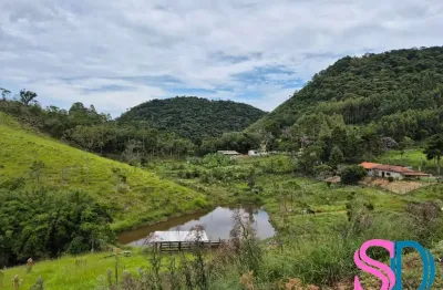 Propriedade rural à venda, com área de 03 hectares e lago, localizado no bairro das palmeiras, são luiz do paraitinga - sp
