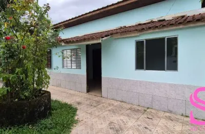 Casa com 02 dormitórios, para venda, no bairro do sertão da quina, ubatuba - sp