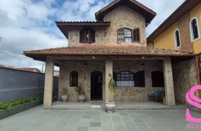 Oportunidade única! lindo sobrado de 04 dormitórios, para venda, no bairro umuarama - ubatuba - sp