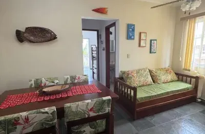 Apartamento aconchegante de 2 dormitórios na Praia Grande em Ubatuba