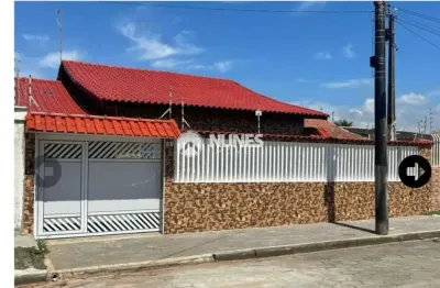 Casa com 4 quartos à venda no Centro, Itanhaém 