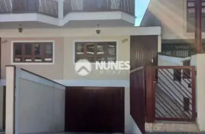 Casa com 3 quartos à venda no Umuarama, Osasco 