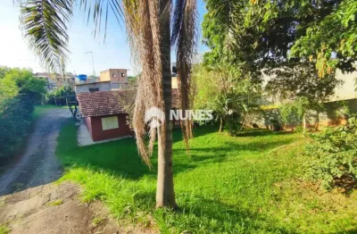 Terreno à venda na Vila Sul Americana, Carapicuíba 