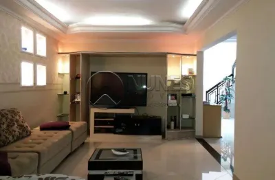 Casa com 4 quartos à venda no Jardim Elvira, Osasco 