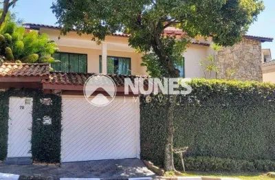 Linda residência assobradada de esquina na city bussocaba.