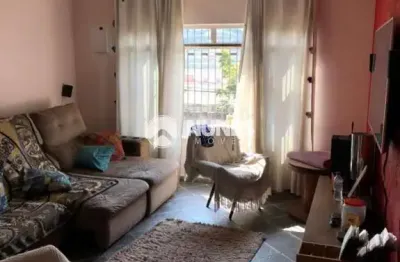 Casa com 5 quartos à venda na Vila Menck, Osasco 