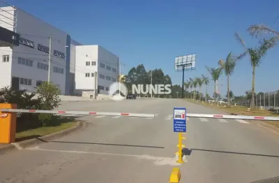 (loteamento fechado na raposo tavares, km 43, de frente para a rodovia). condomínio com portaria e segurança / rua larga para manobra de caminhão / 10 minutos do rodoanel