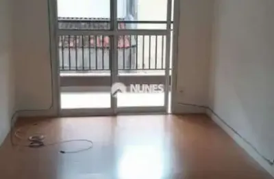 Apartamento com 3 quartos para alugar no Jardim Tupanci, Barueri 