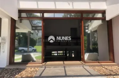 Casa em condomínio fechado com 4 quartos para alugar no Alphaville, Santana de Parnaíba 