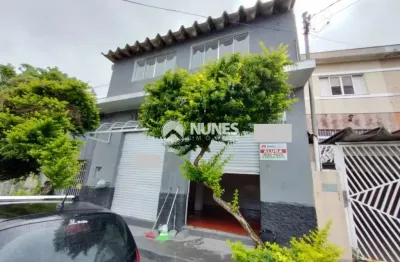 Ponto comercial com 45 m², salão livre e versátil, ideal para diferentes tipos de negócios.