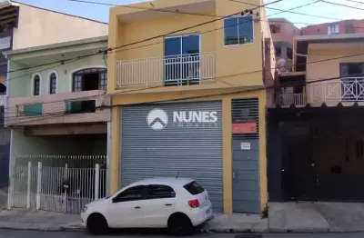 Casa com 2 quartos para alugar no Parque Santa Teresa, Carapicuíba 