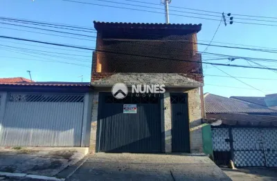 Amplo imóvel para locação com 3 dormitórios, salão e terraço