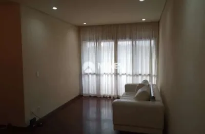 Apartamento com 02 dormitórios e 02 vagas de garagem em alphaville, semi mobiliado