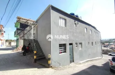 Casa com 2 quartos para alugar na Chácara Adriana Aparecida, Carapicuíba 