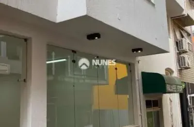 Sala para locação no centro comercial em alphaville - recém reformada