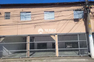 Casa assobrada para locação - 3 quartos - veloso - conforto garantido