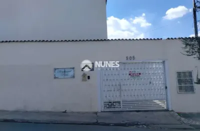 Casa em condomínio fechado com 2 quartos para alugar na Vila Maria Helena, Carapicuíba 