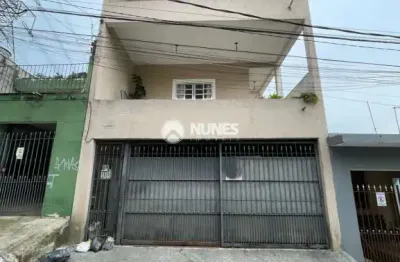 Sobrado disponível na vila menck, com 125 m² de área construída e excelente distribuição interna.