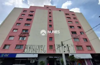 Apartamento com 02 quartos, com móveis, no bairro vila yara.