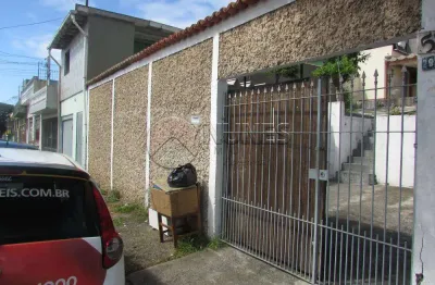 Casa com 2 quartos para alugar no Santo Antônio, Osasco 