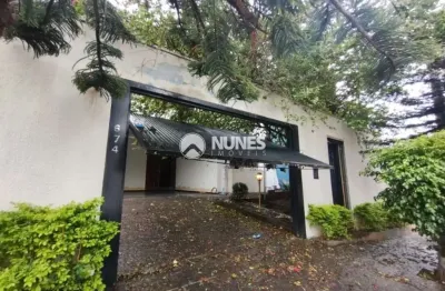 Oportunidade! Casa para locação com localização privilegiada na City Bussocaba - 05 Quartos e Vagas de garagem