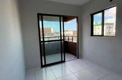 Apartamento em mangabeira perto do trauminha, 2 quartos, quarto com varanda.